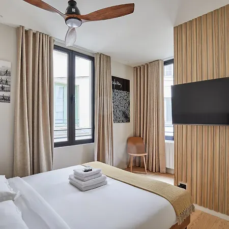 Center Of By Studioprestige